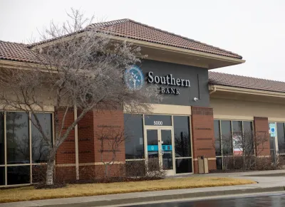 Southern Bank building in Lee's Summit, MO